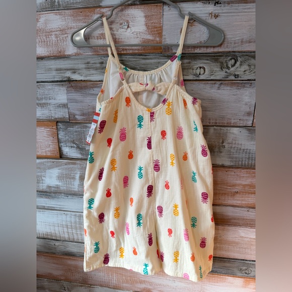 10/12 Pineapple Print Romper - Picture 4 of 5